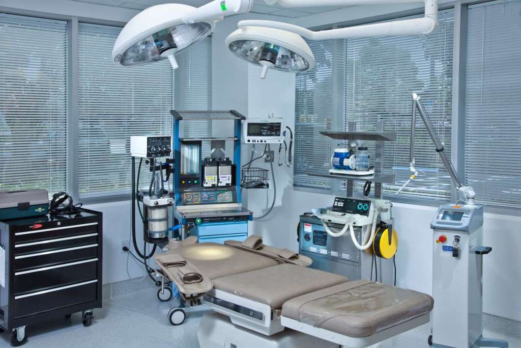 Operatory room at {PRACTICE_NAME}