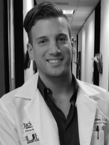Dr. Andrew Stiles- Oral Surgeon at Dr. Todd Sawisch & Associates